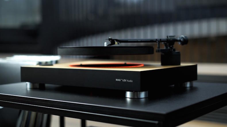 levitating_turntable