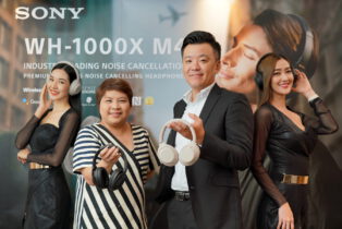 WH-1000XM4 หูฟังไฮเรสออดิโอไร้สายแบบครอบหูพร้อมระบบตัดเสียงรบกวนล้ำวงการ