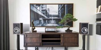 LEAK เปิดตัว “Sandwich 100”ลำโพงไซซ์กะทัดรัด ที่หยิบตำนานปี 1961 มาปลุกใหม่ในราคาจับต้องได้